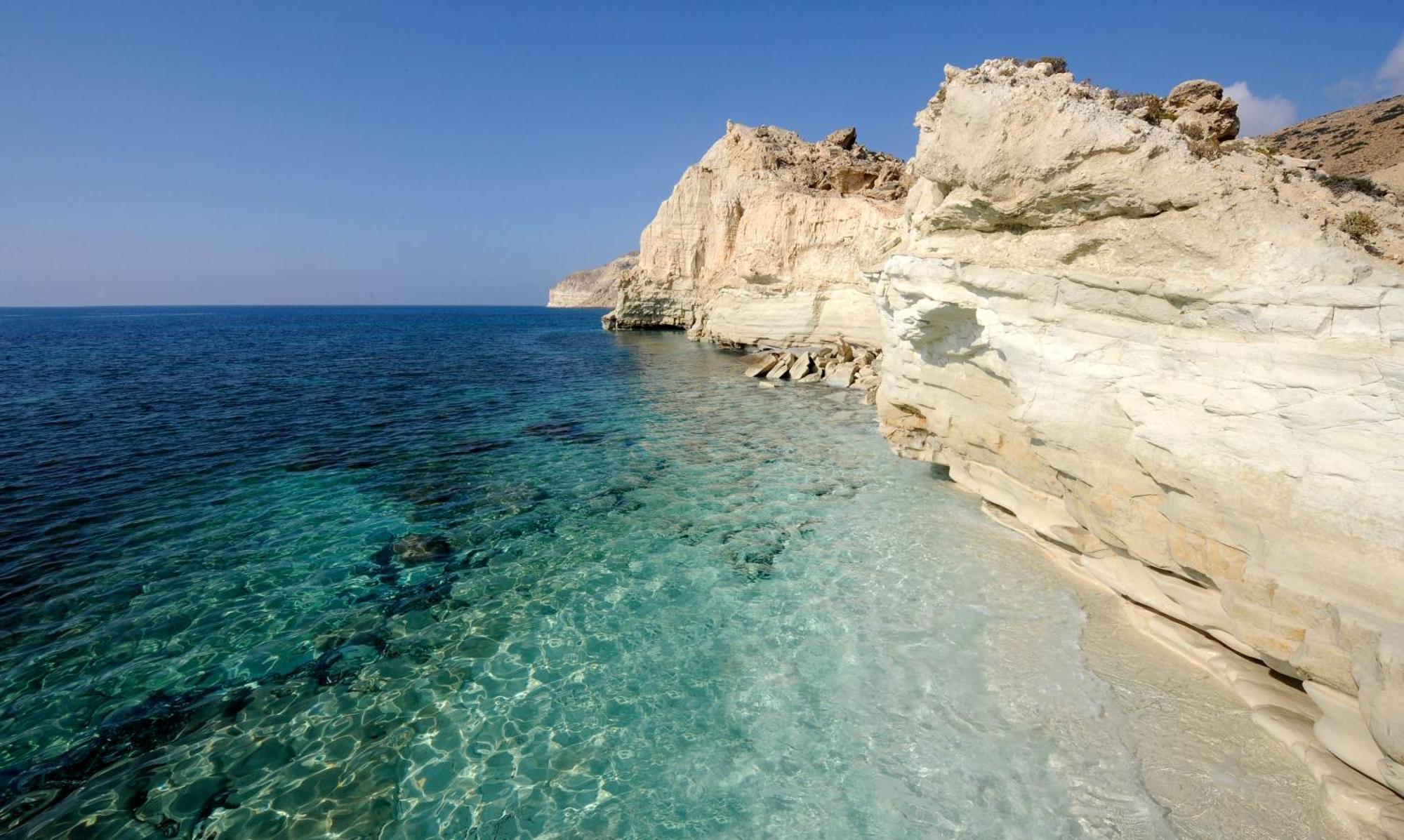 Columbia Beach Resort Pissouri Luaran gambar Coast of Kithnos